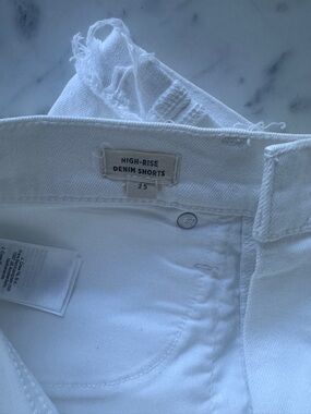 Madewell White High-Waist Frayed Denim Shorts